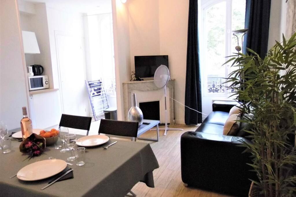 2 spacious bedrooms near Riquier station! Niza Exterior foto